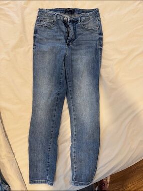 Judy Blue Women's Blue Skinny Jeans